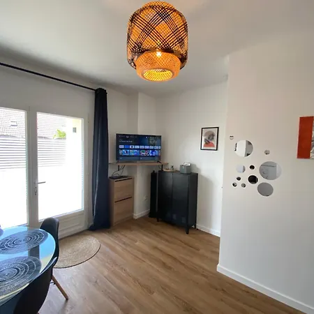 Apartment Le Cocon De Didine, Beau F2, 2 Places De Parking Clos, Proche Disneyland