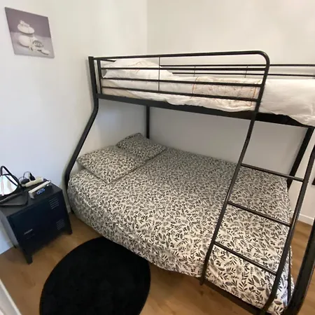 Le Cocon De Didine, Beau F2, 2 Places De Parking Clos, Proche Disneyland Apartment *
